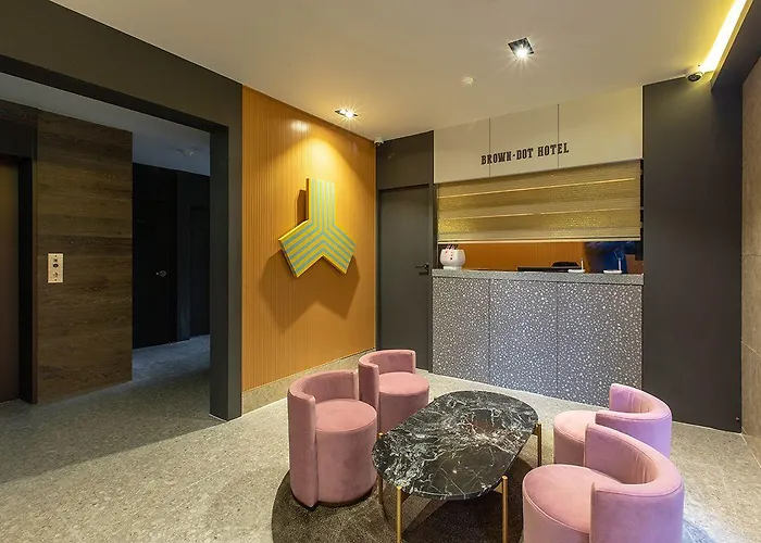 Brown Dot Gijang Yeonhwari